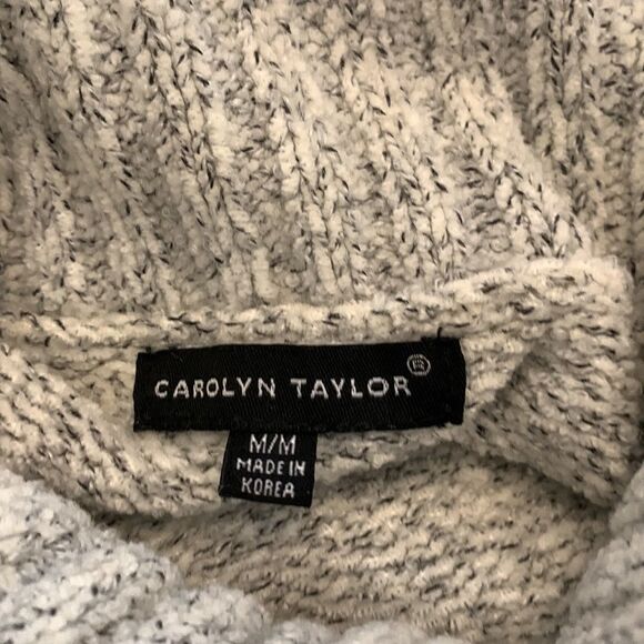 Carolyn Taylor cream colored turtleneck sweater Size M - Picture 5 of 6